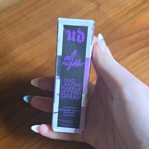 Urban Decay All Nighter Makeup Setting Spray